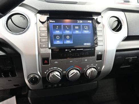 Used 2020 Toyota Tundra SR5 AWD/4WD image 16