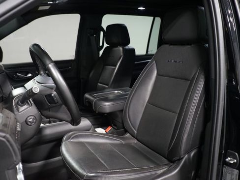 Used 2023 GMC Yukon XL Denali w/ Max Trailering Package AWD/4WD image 6