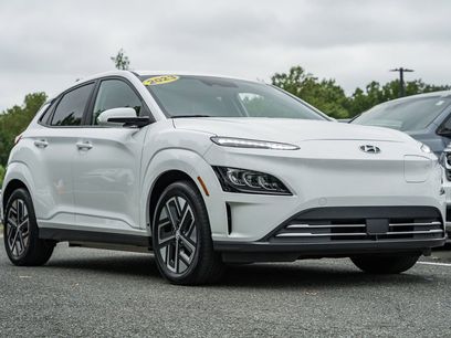 Certified 2023 Hyundai Kona Limited w/ Cargo Package