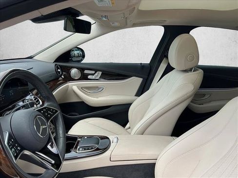 Certified 2022 Mercedes-Benz E 350 4MATIC Sedan image 11