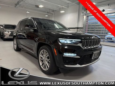 Used 2022 Jeep Grand Cherokee Summit w/ Luxury Tech Group V image 1