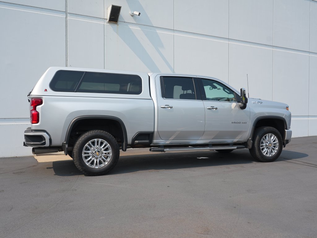 Certified 2022 Chevrolet Silverado 3500 High Country w/ Safety Package II AWD/4WD image 2