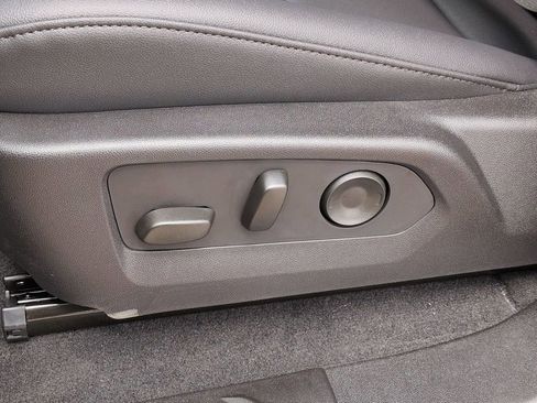 New 2026 Chevrolet Colorado Trail Boss AWD/4WD image 16