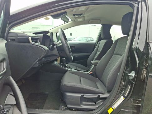 Used 2024 Toyota Corolla LE FWD image 14