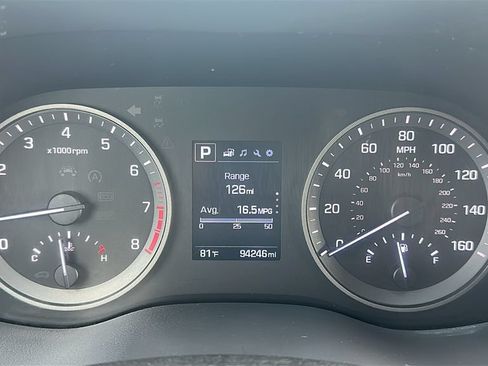 Used 2017 Hyundai Tucson SE w/ SE Popular Package 02 FWD image 2