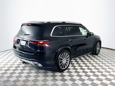 New 2026 Mercedes-Benz GLS 580 4MATIC image 7