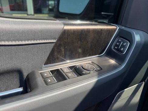 Used 2022 Ford F150 Lariat w/ Equipment Group 502A High AWD/4WD image 27