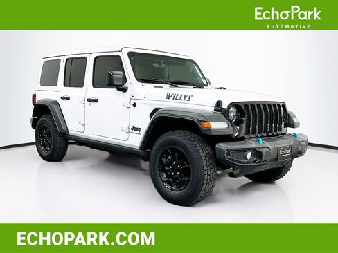Used 2023 Jeep Wrangler Unlimited w/ Sun & Screen Package AWD/4WD image 1