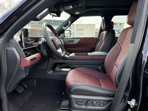 New 2026 INFINITI QX80 Autograph image 16