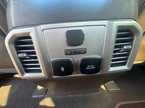 Used 2020 Ford F150 King Ranch w/ Equipment Group 601A Luxury AWD/4WD image 11