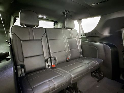 Used 2022 Chevrolet Suburban RST image 27