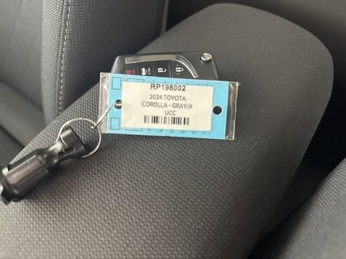 Used 2024 Toyota Corolla LE image 26
