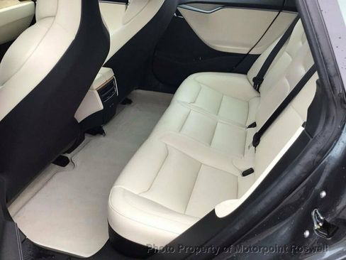 Used 2019 Tesla Model S AWD image 3