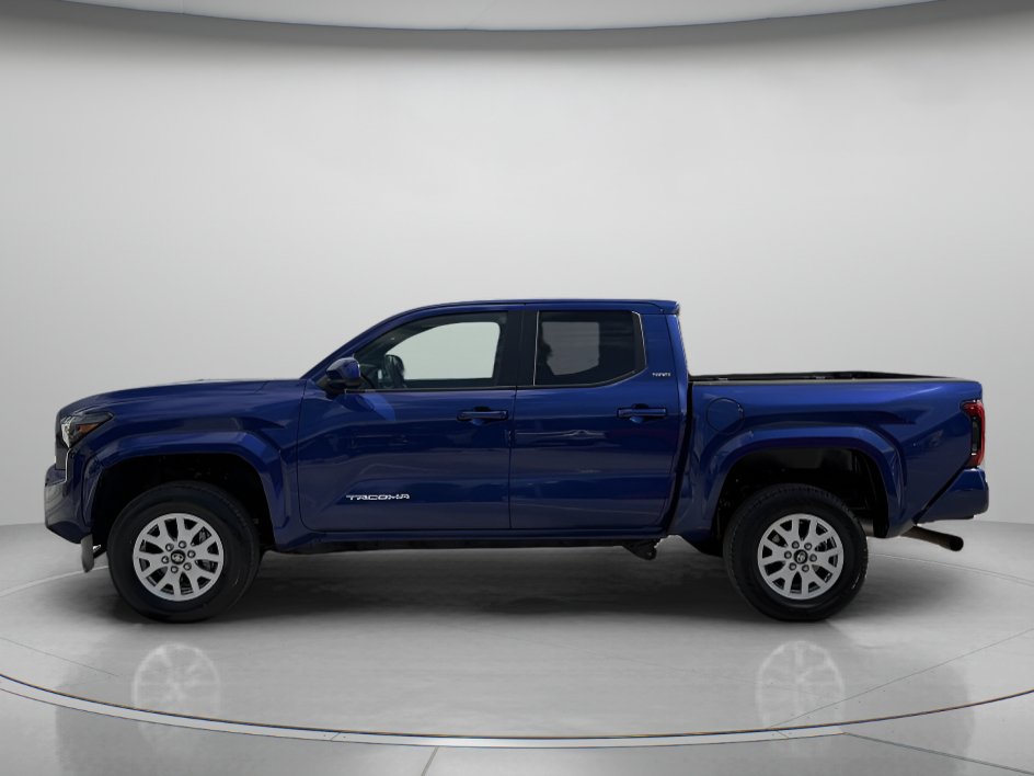 Used 2024 Toyota Tacoma SR5 RWD image 5