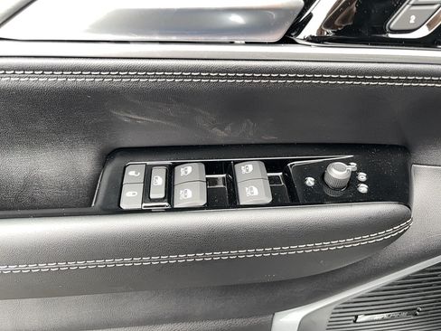 New 2026 Jeep Grand Wagoneer 4WD image 23