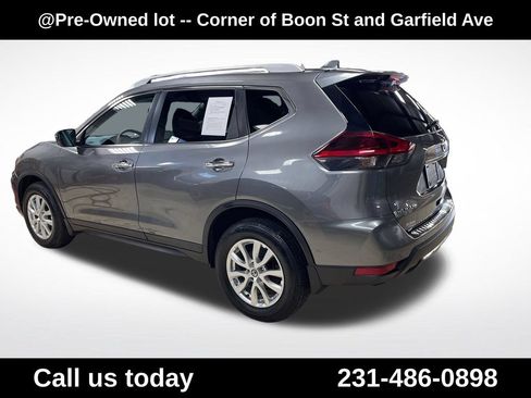 Used 2020 Nissan Rogue S w/ Special Edition Package AWD/4WD image 4