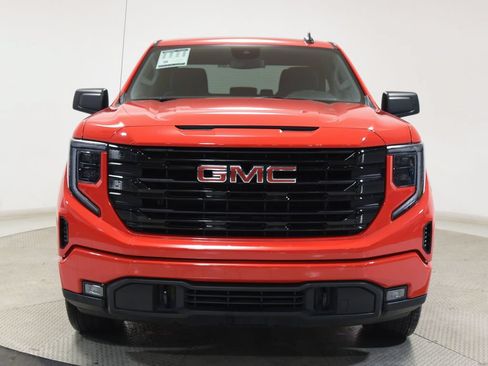 Used 2023 GMC Sierra 1500 Elevation AWD/4WD image 5