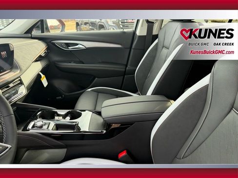 New 2026 Buick Envision Sport Touring AWD/4WD image 10