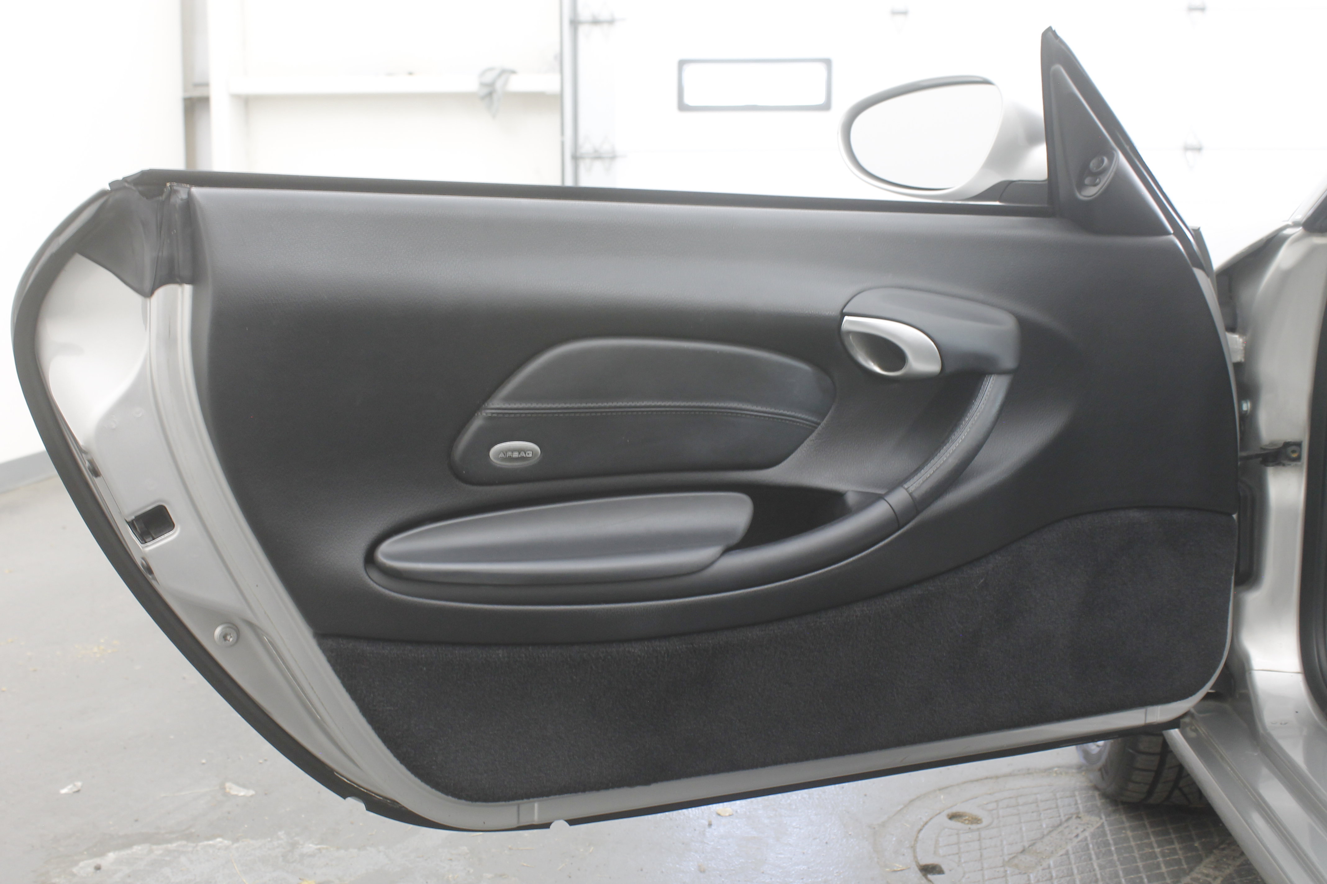 Used 2002 Porsche Boxster RWD image 13