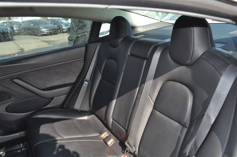 Used 2018 Tesla Model 3 Performance AWD/4WD image 7