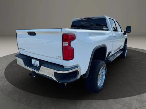 Used 2020 Chevrolet Silverado 2500 LTZ w/ LTZ Premium Package RWD image 6