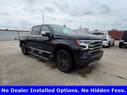 Used 2024 Chevrolet Silverado 1500 High Country w/ Technology Package AWD/4WD image 5