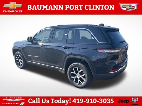 Used 2024 Jeep Grand Cherokee Limited w/ Luxury Tech Group II AWD/4WD image 33