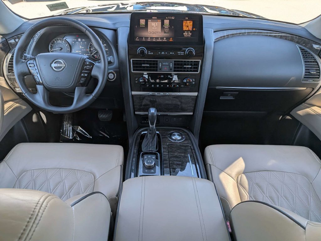 Used 2022 Nissan Armada Platinum w/ Captain's Chairs Package RWD image 15