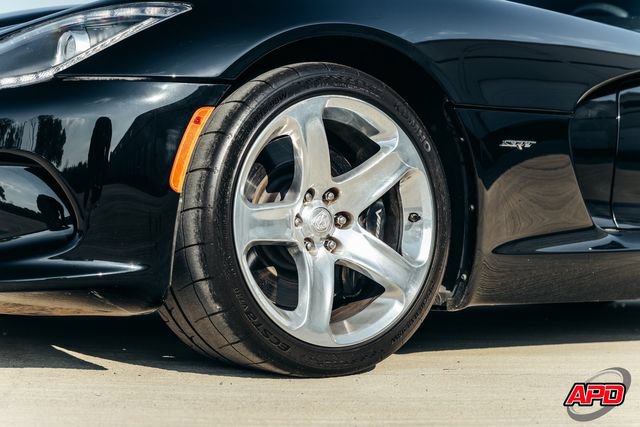 Used 2013 SRT Viper SRT-10 w/ Grand Touring Pkg RWD image 38