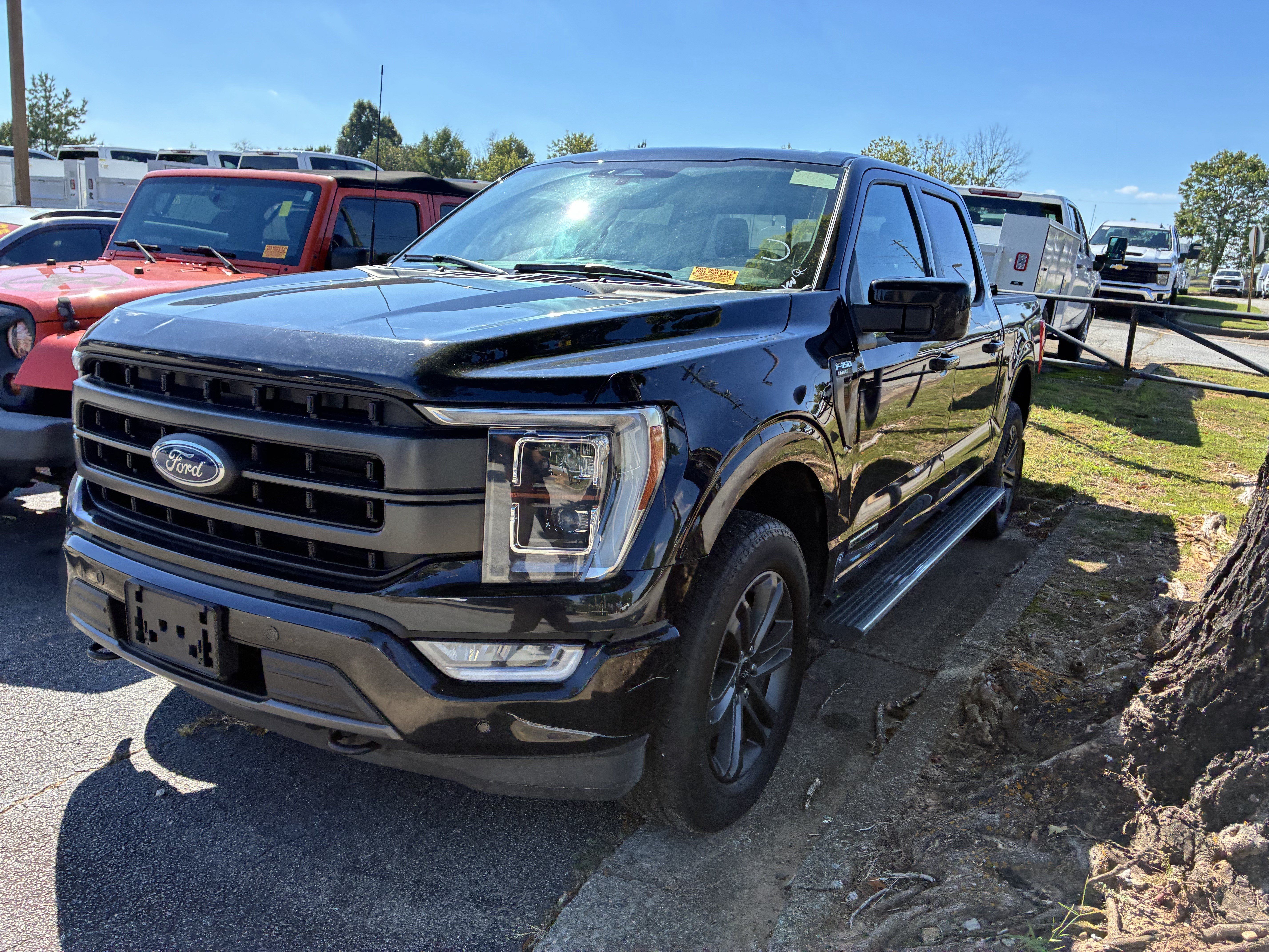 Used 2023 Ford F150 Lariat w/ Equipment Group 502A High AWD/4WD image 3