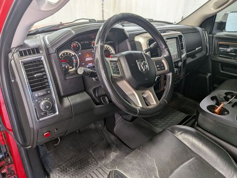 Used 2015 RAM 2500 Laramie w/ Convenience Group AWD/4WD image 16