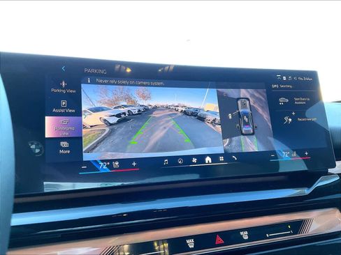 Used 2026 BMW i5 eDrive40 w/ Premium Package image 21