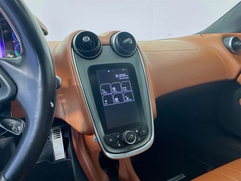 Used 2017 McLaren 570S Base image 13