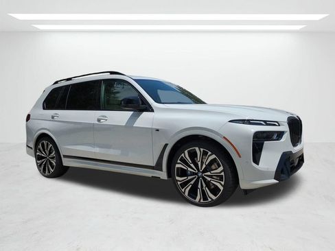 New 2027 BMW X7 M60i AWD/4WD image 2