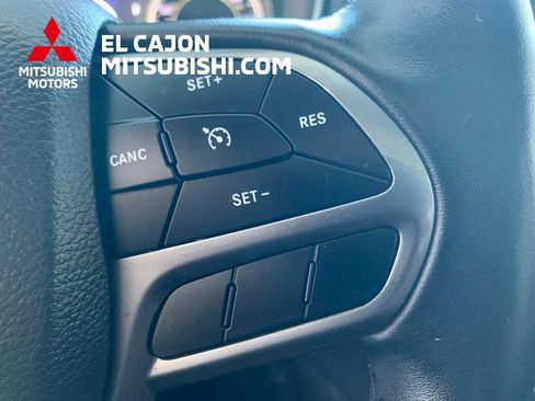 Used 2019 Jeep Cherokee Limited image 19