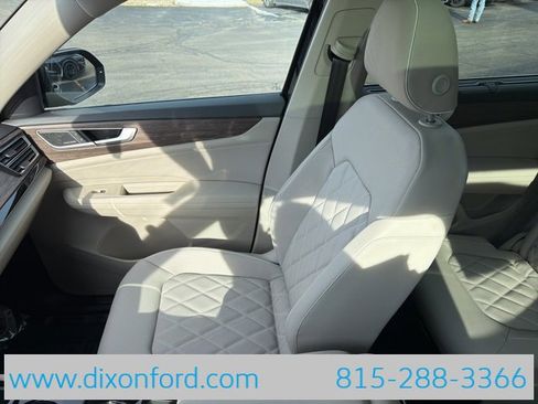 New 2026 Volkswagen Atlas SEL Premium R-Line image 21