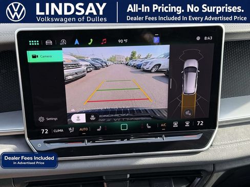 Used 2025 Volkswagen Tiguan SE R-Line AWD/4WD image 18