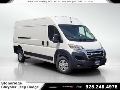 New 2026 RAM ProMaster 2500 w/ Quick Order Package 22G SLT