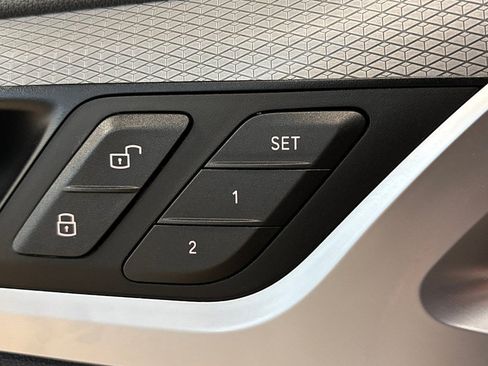 Used 2020 BMW X3 M40i w/ Driving Assistance Package AWD/4WD image 25