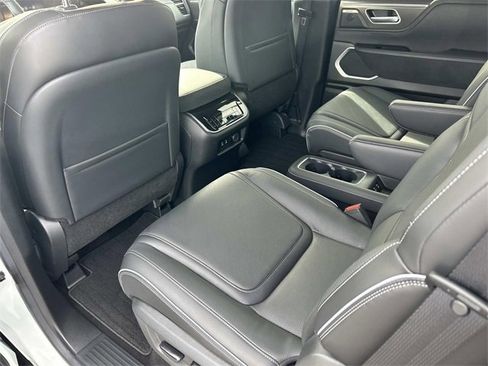 Used 2025 INFINITI QX80 Luxe image 21