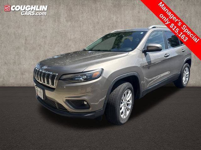 Used 2019 Jeep Cherokee Latitude w/ Popular Appearance Group AWD/4WD image 4