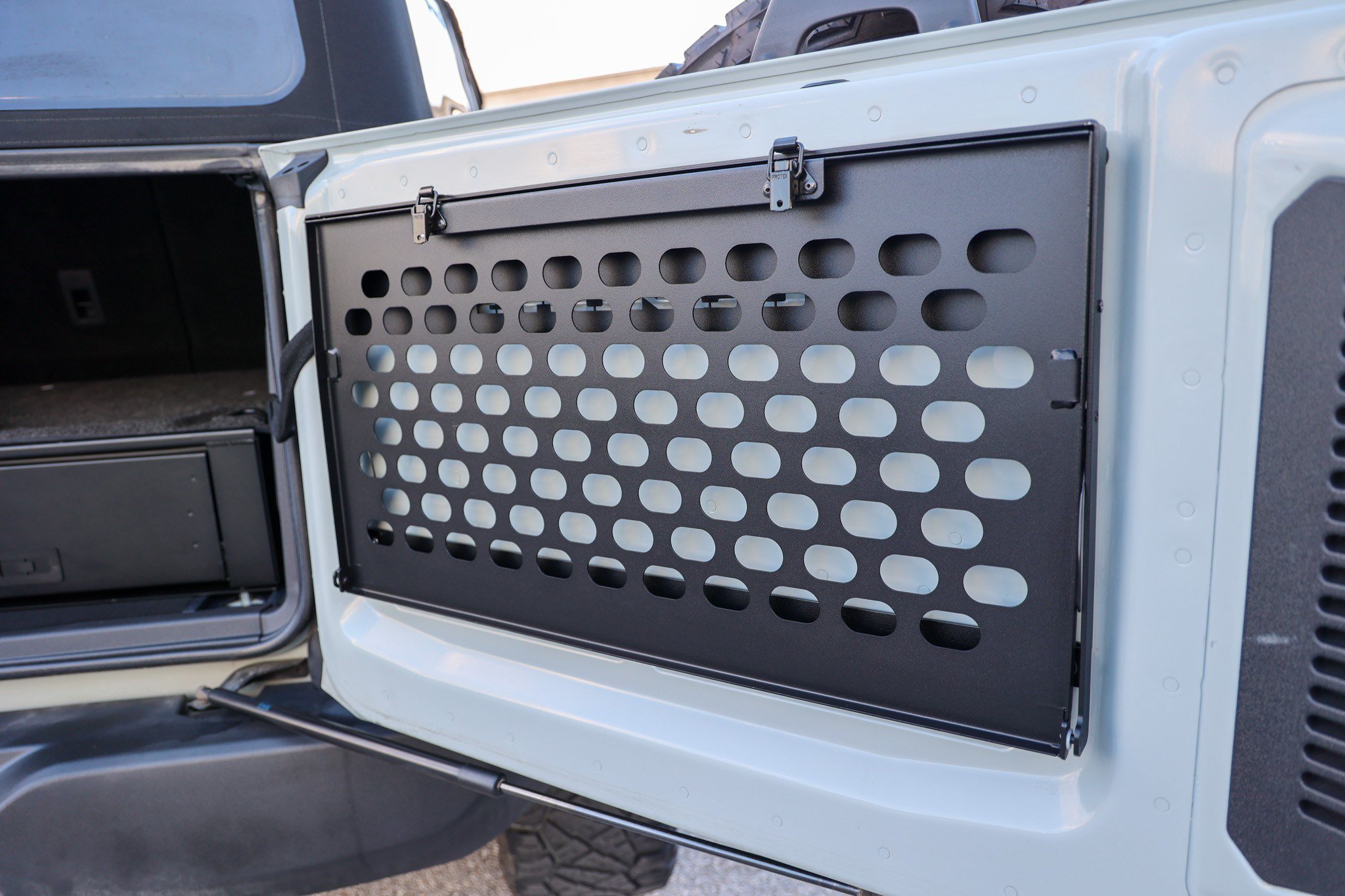 Used 2022 Ford Bronco Outer Banks AWD/4WD image 37