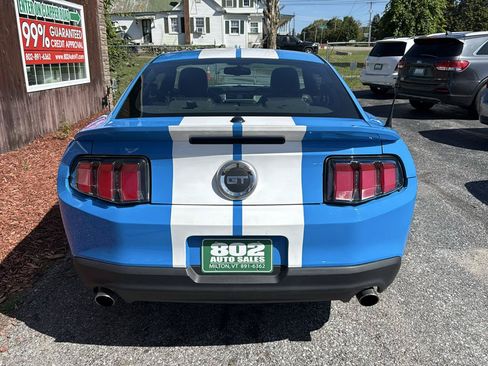 Used 2010 Ford Mustang GT RWD image 7