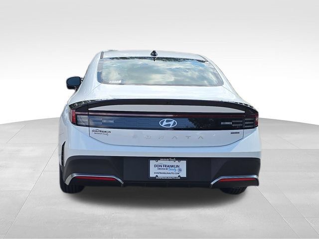 New 2026 Hyundai Sonata Blue FWD image 4