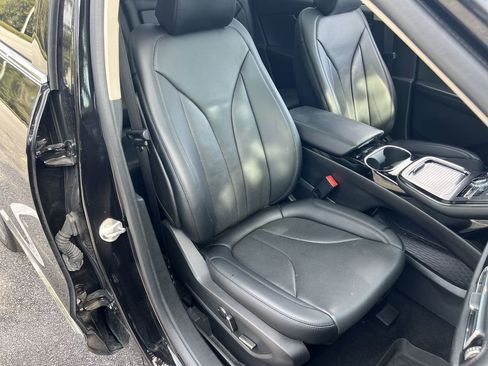 Used 2022 Lincoln Nautilus Reserve image 25