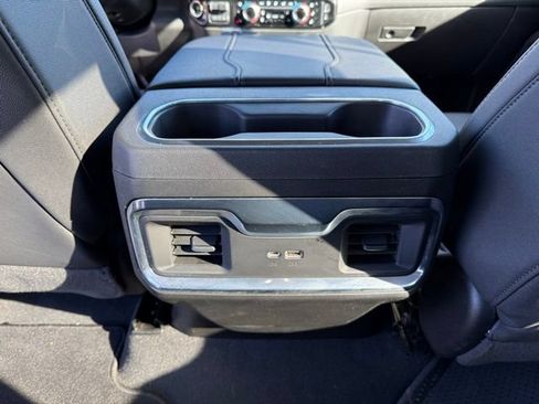 Used 2023 GMC Sierra 1500 SLT w/ SLT Convenience Package AWD/4WD image 31