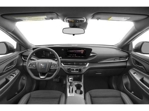 Used 2025 Buick Envista Sport Touring FWD image 8