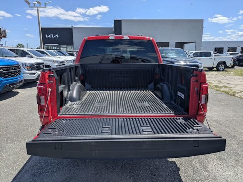 Used 2022 Ford F150 XLT w/ Equipment Group 302A High image 12