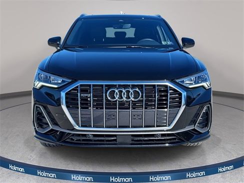 Used 2025 Audi Q3 2.0T Premium Plus w/ Premium Plus Package image 3