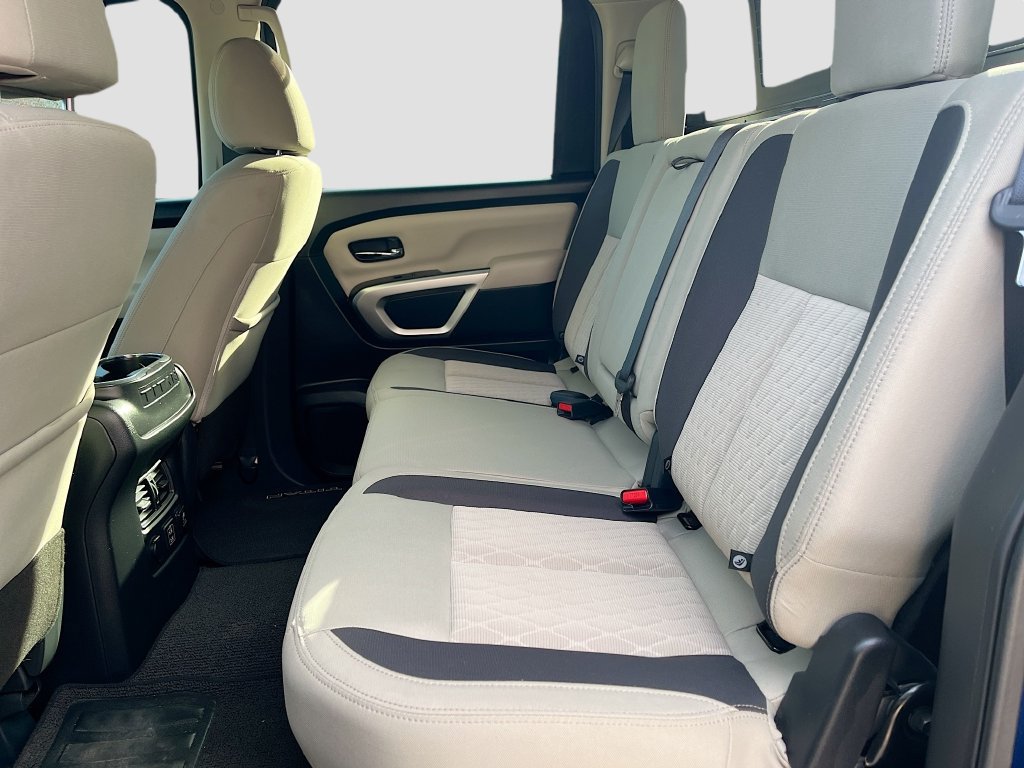 Used 2024 Nissan Titan SV w/ SV Convenience Package AWD/4WD image 24